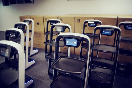 91香蕉在线播放嵌入式硬件產品攜手服務機器人，為餐飲業注入新動力